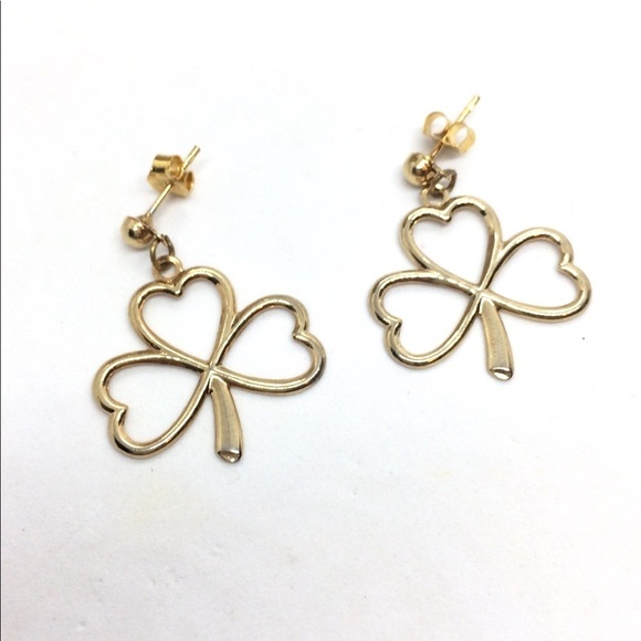 3/$30 LUCKY CLOVER SHAMROCK POST DANGLE CHARM EARRINGS GOLD TONE - Picture 3 of 7